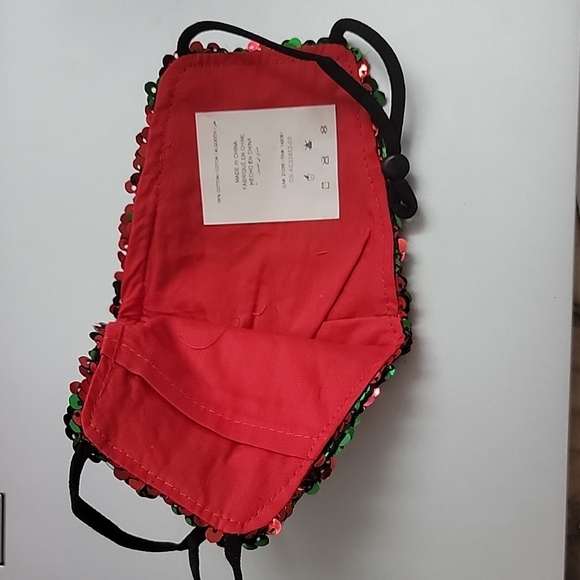 Washable Sequin Mask 'NWT' - Picture 2 of 4